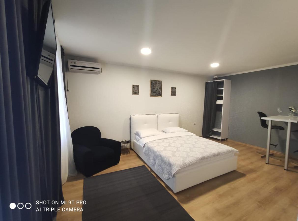 Апартаменты Studio In The Center Кишинёв Экстерьер фото
