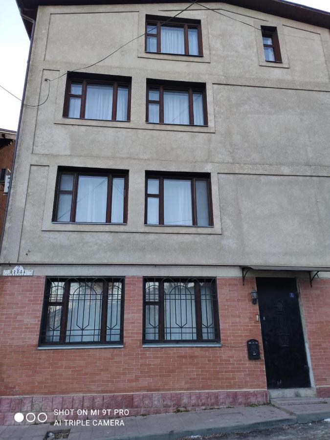 Апартаменты Studio In The Center Кишинёв Экстерьер фото